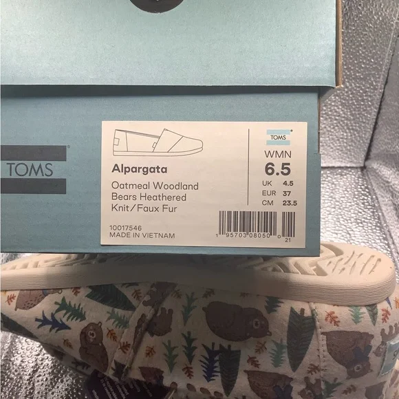NIB Toms womens super cute bear print - Picture 2 of 3